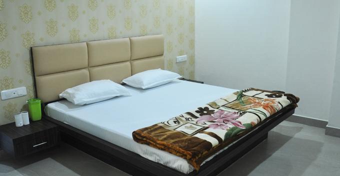 Hotel Silver Stone Ludhiana Exterior photo